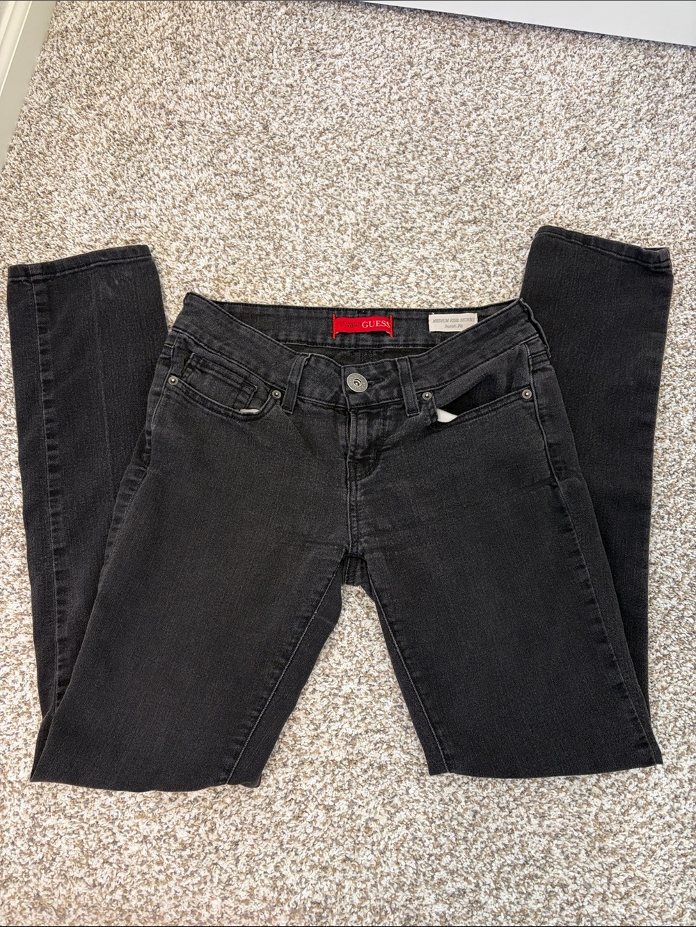 GUESS Women’s Black Skinny Jeans - Sarah Fit